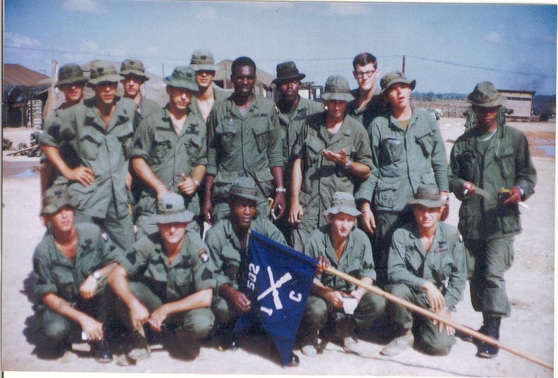 003-101st-airborne-division-vietnam-photo-s